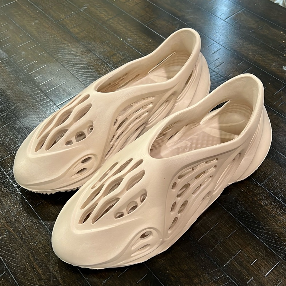 Yeezy Foam Runners